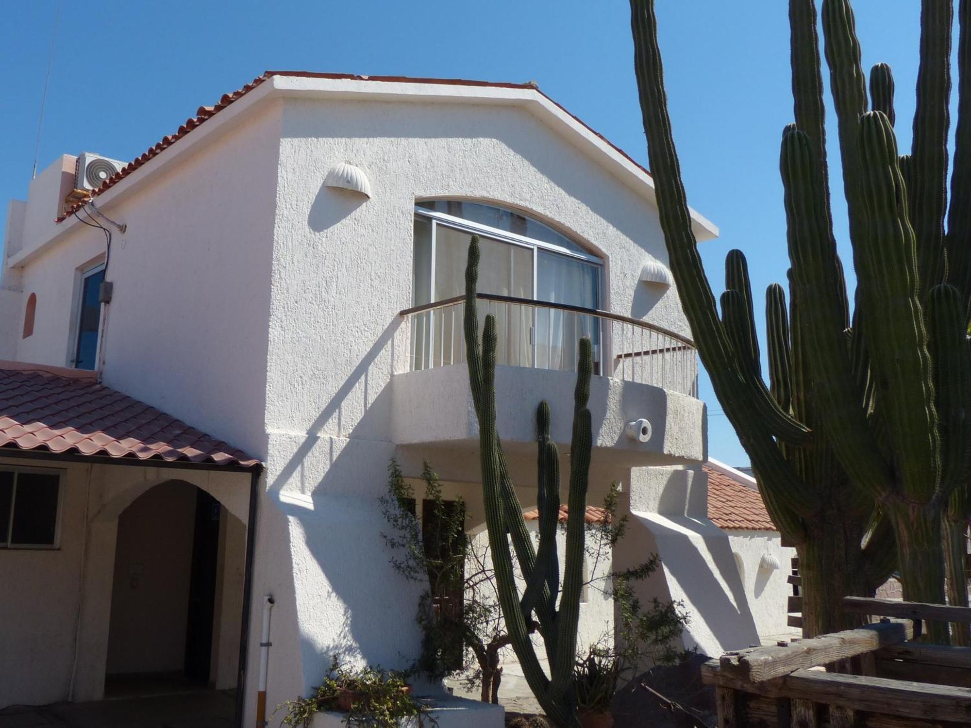 Club Cantamar Beach Hotel & Marina La Paz Exterior photo